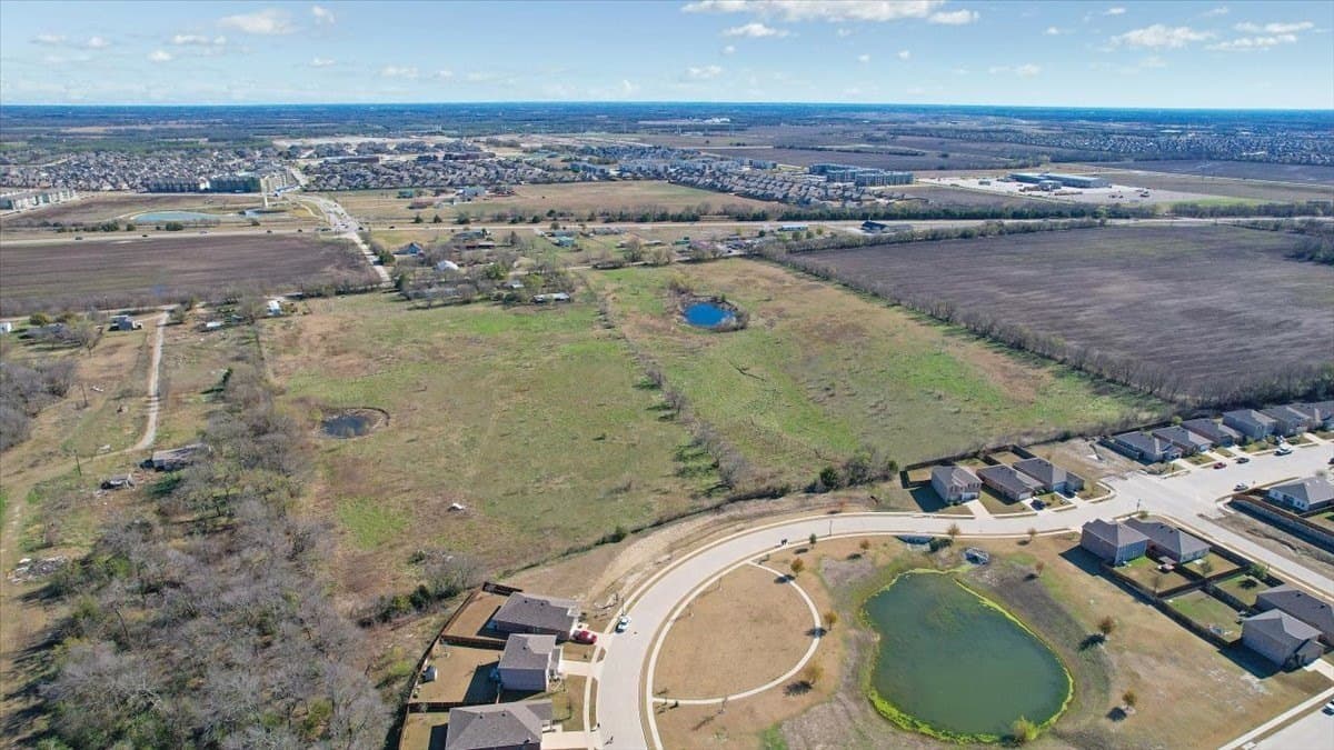 28.74 acres in Collin County - photo 7