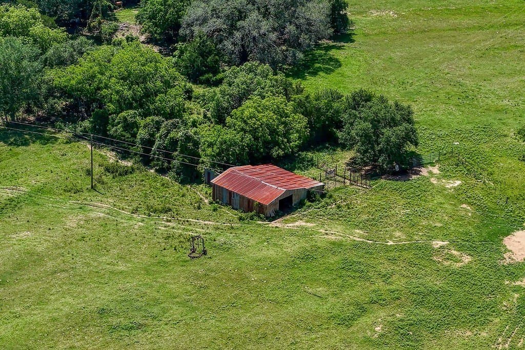 265.39 acres in Fayette County - photo 24