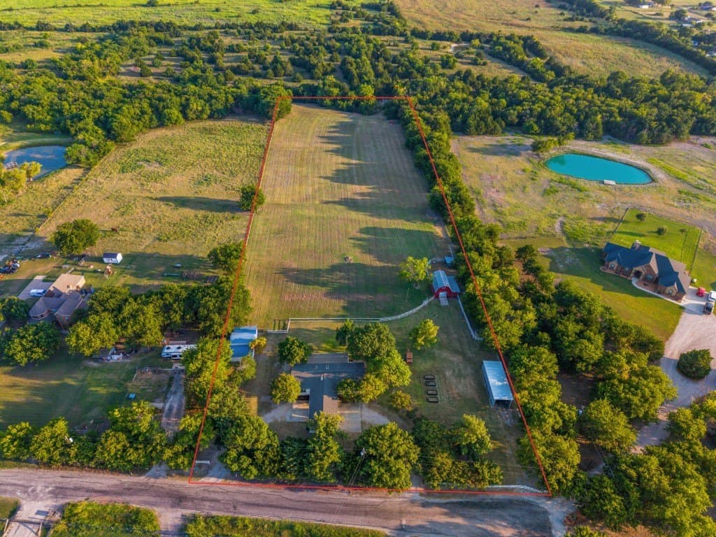 5.57 acres in Collin County