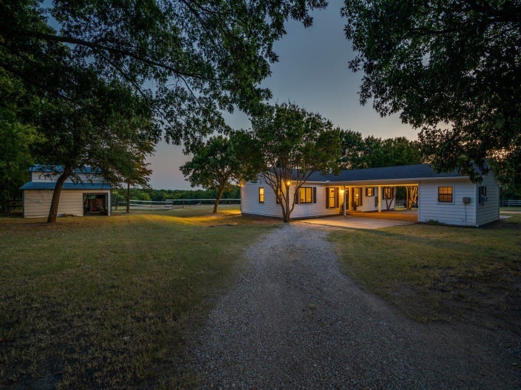 5.57 acres in Collin County - photo 13