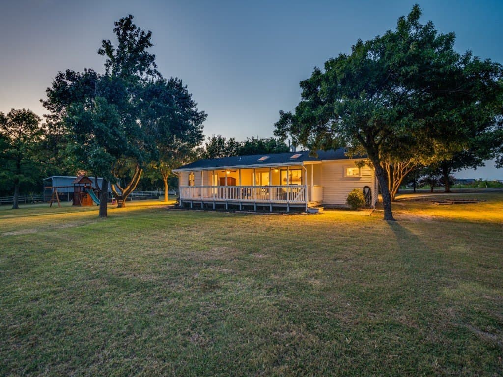 5.57 acres in Collin County gallery image 4