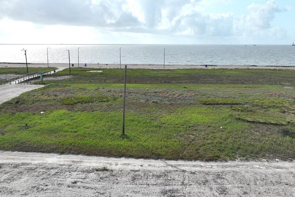 0.6 acres in Nueces County - photo 12