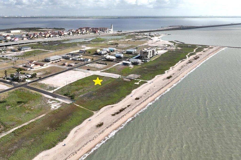 0.6 acres in Nueces County - photo 5