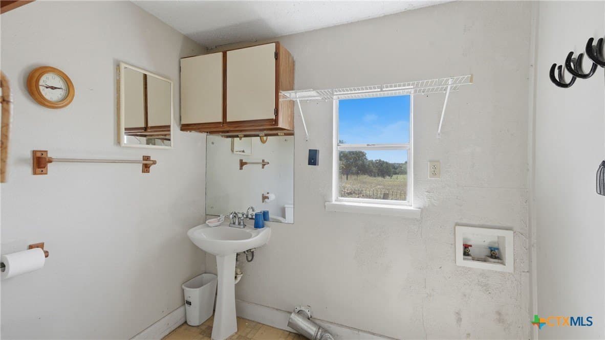 13.4 acres in Guadalupe County - photo 29