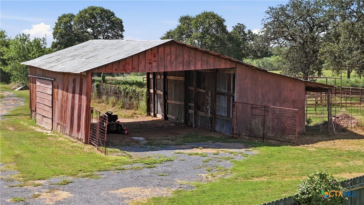 13.4 acres in Guadalupe County - photo 31
