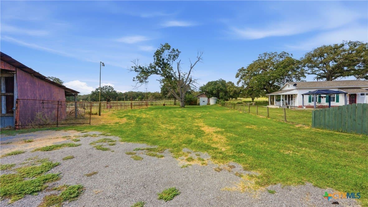 13.4 acres in Guadalupe County - photo 40