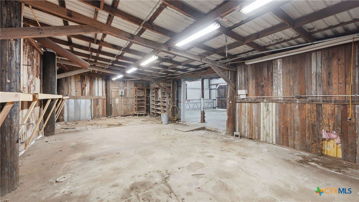 13.4 acres in Guadalupe County - photo 43