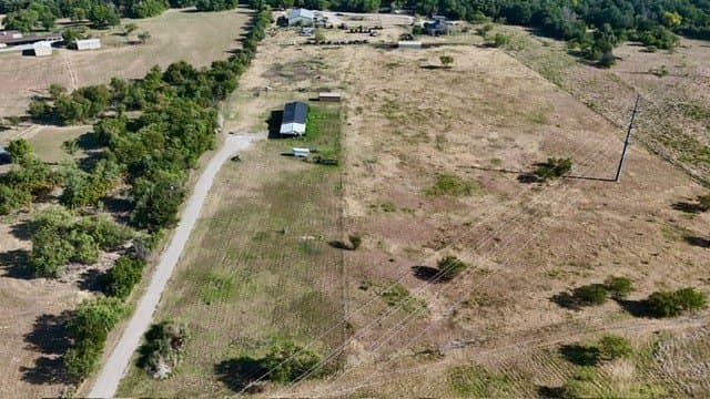 9.73 acres in Johnson County - photo 2