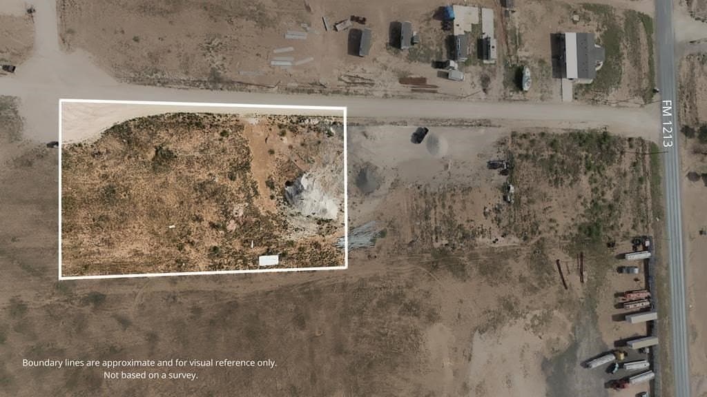 1 acres in Midland County gallery image 2