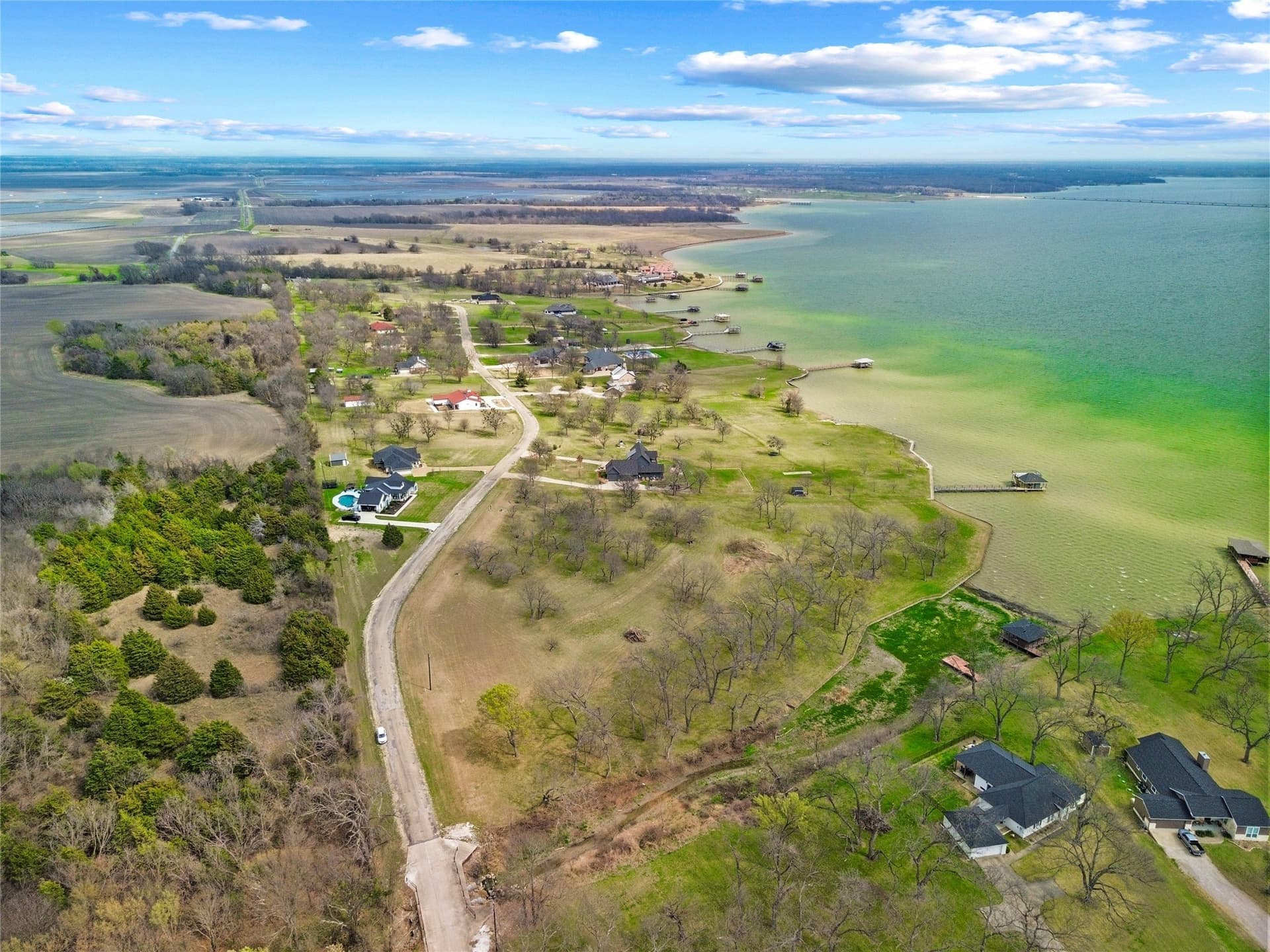 0.87 acres in Navarro County - photo 8