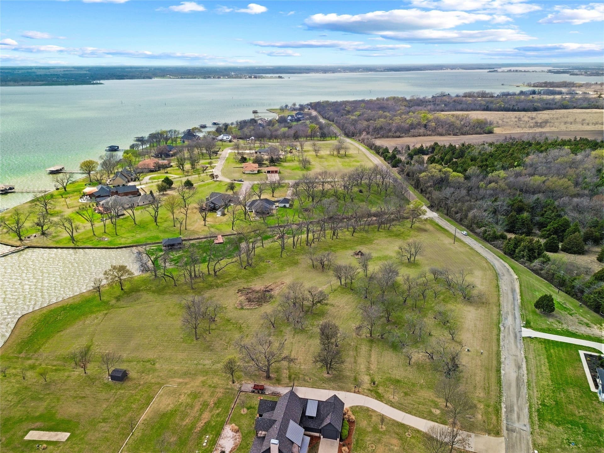 0.87 acres in Navarro County - photo 14