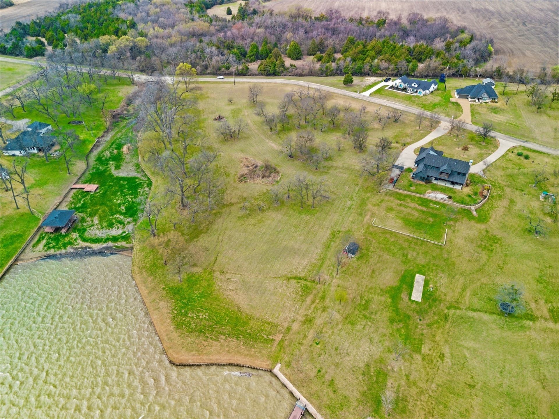 0.87 acres in Navarro County - photo 12