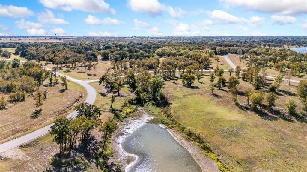 1.82 acres in Navarro County gallery image 3