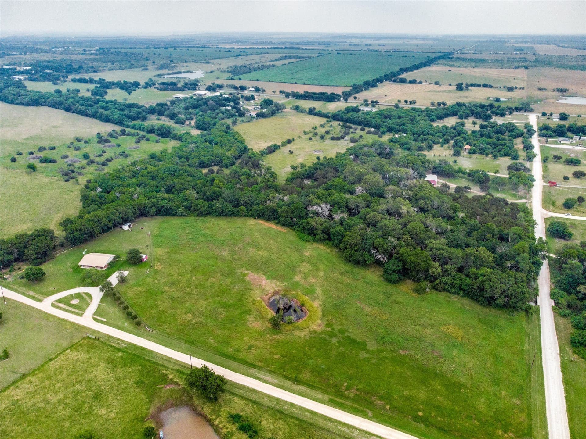 8 acres in Hill County gallery image 4