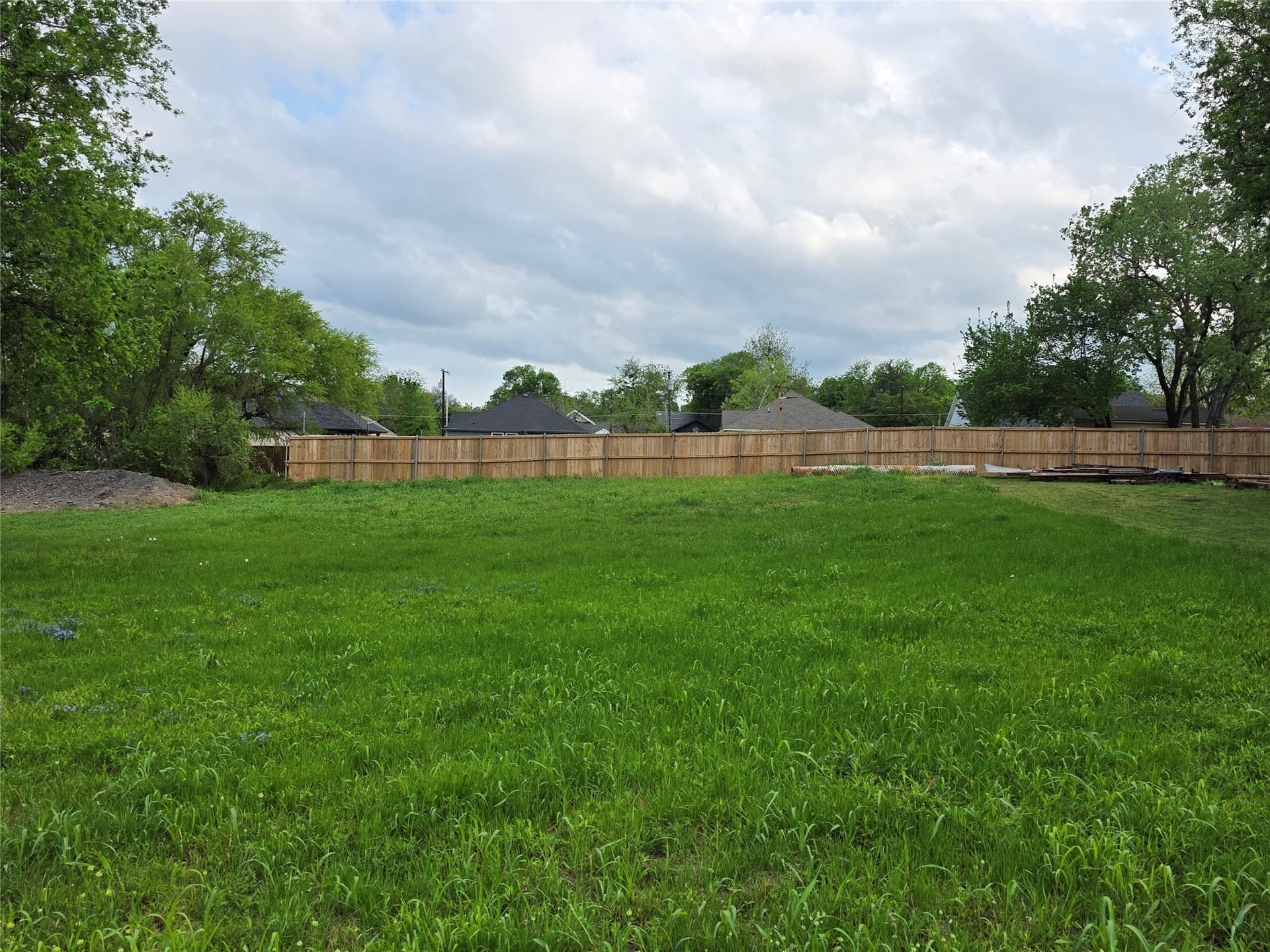 0.24 acres in Hunt County