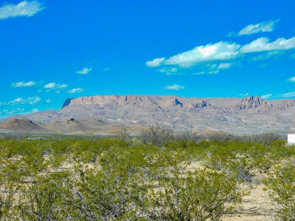 5 acres in Brewster County