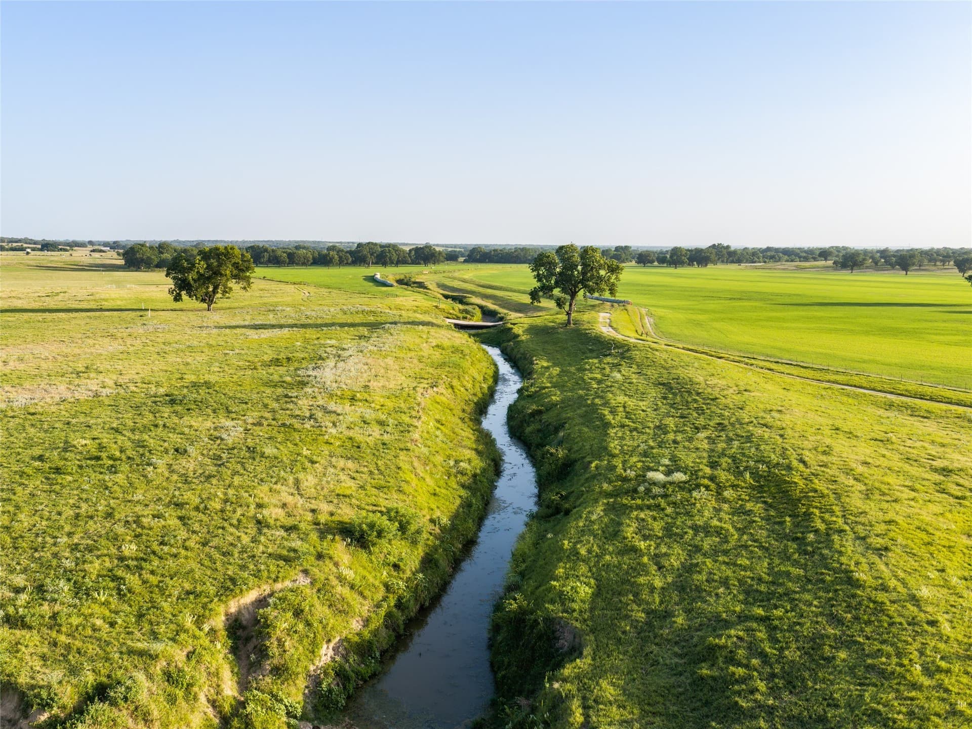 263.62 acres in Wise County - photo 4