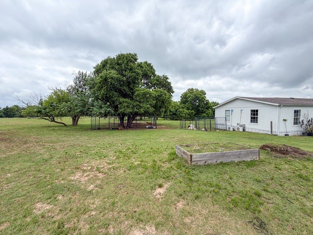 29.92 acres in Rains County - photo 24