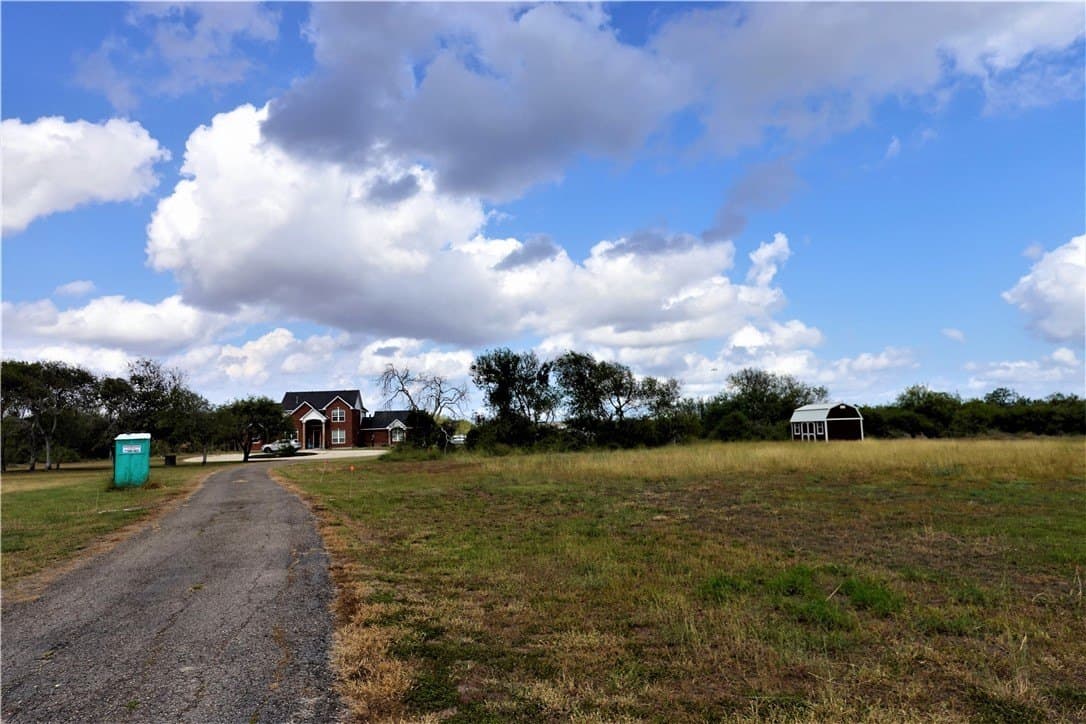 5.67 acres in San Jacinto County - photo 8