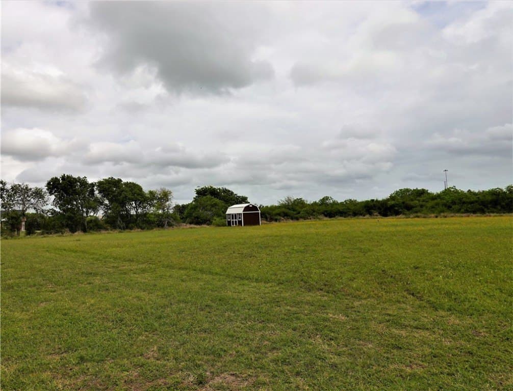 5.67 acres in San Jacinto County - photo 13