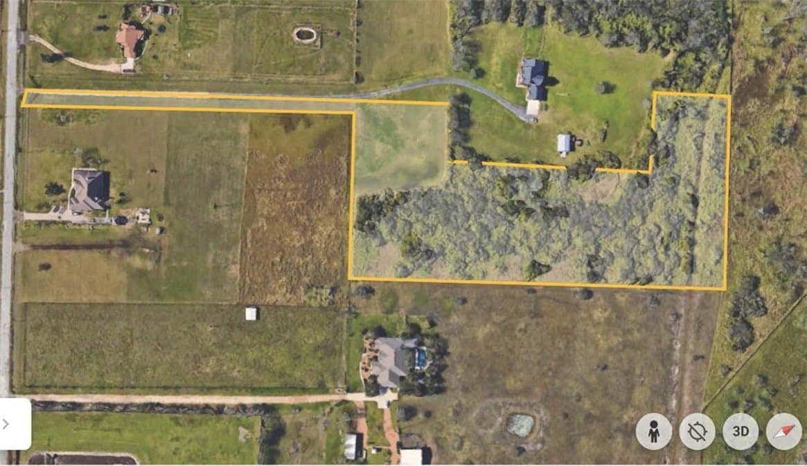 5.67 acres in San Jacinto County