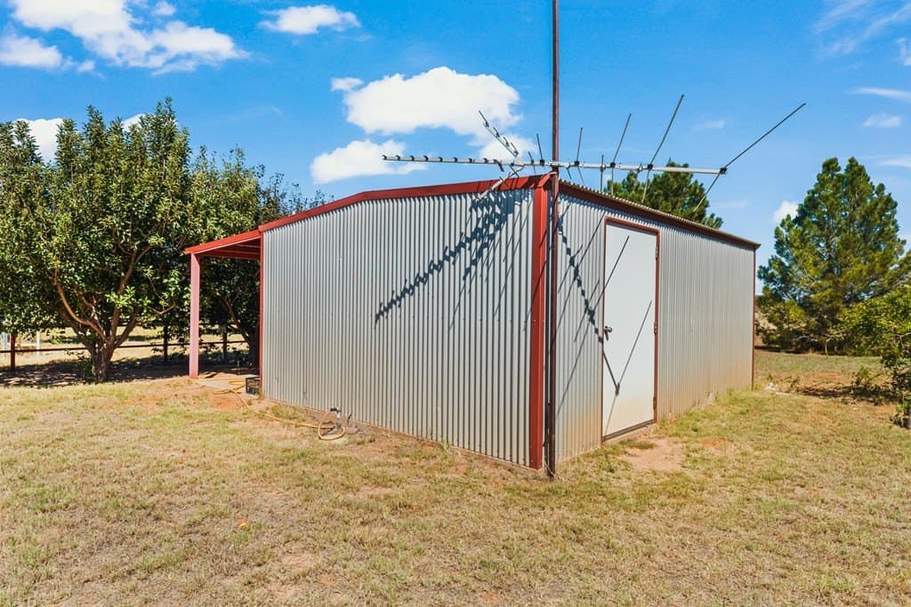 20.01 acres in Gaines County - photo 34