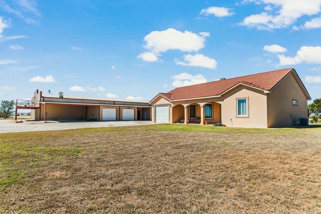 20.01 acres in Gaines County - photo 21