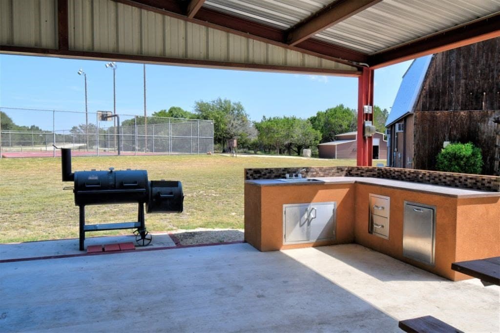 0.65 acres in Bandera County - photo 13