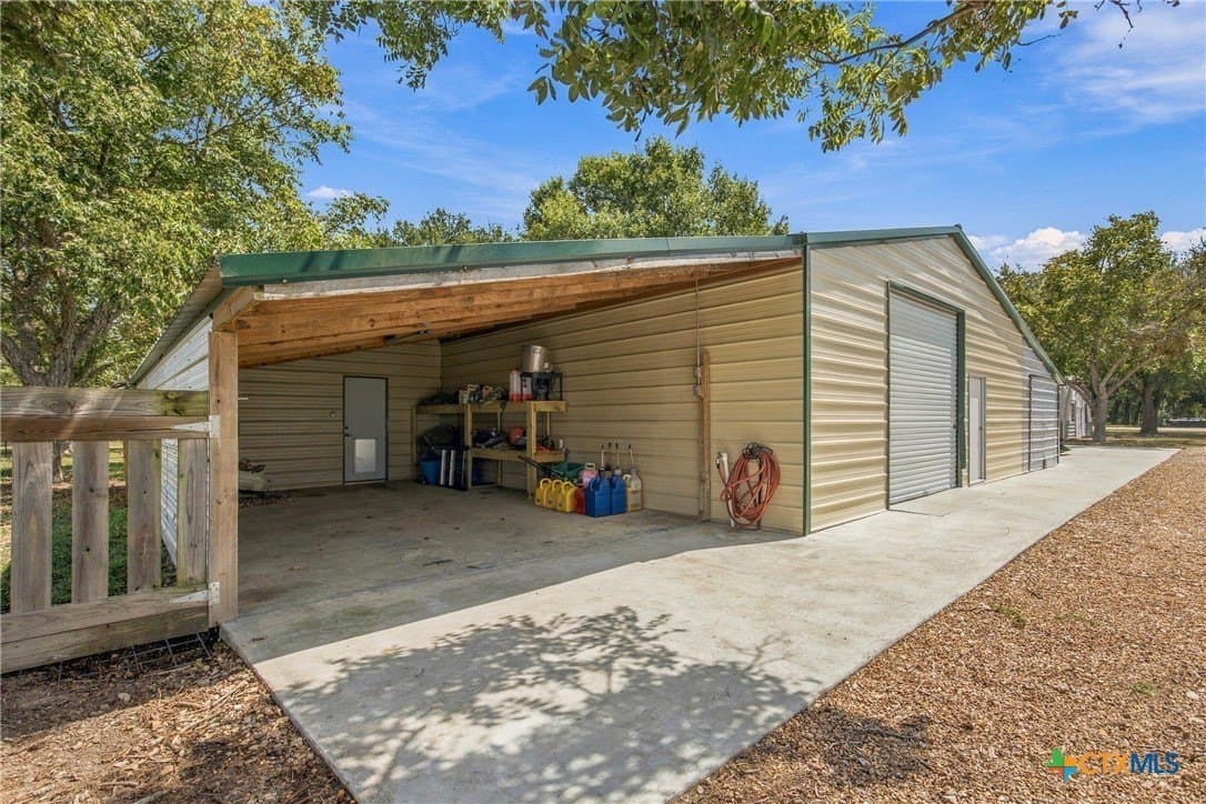 18.17 acres in Gonzales County - photo 31