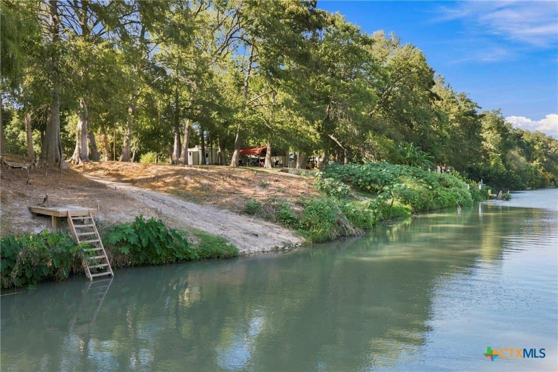 18.17 acres in Gonzales County - photo 36