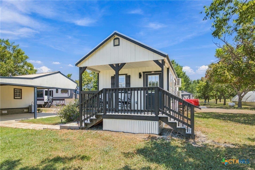 18.17 acres in Gonzales County - photo 18