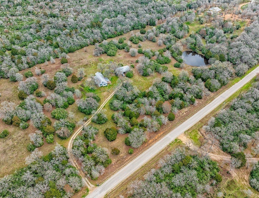 10.1 acres in Fayette County