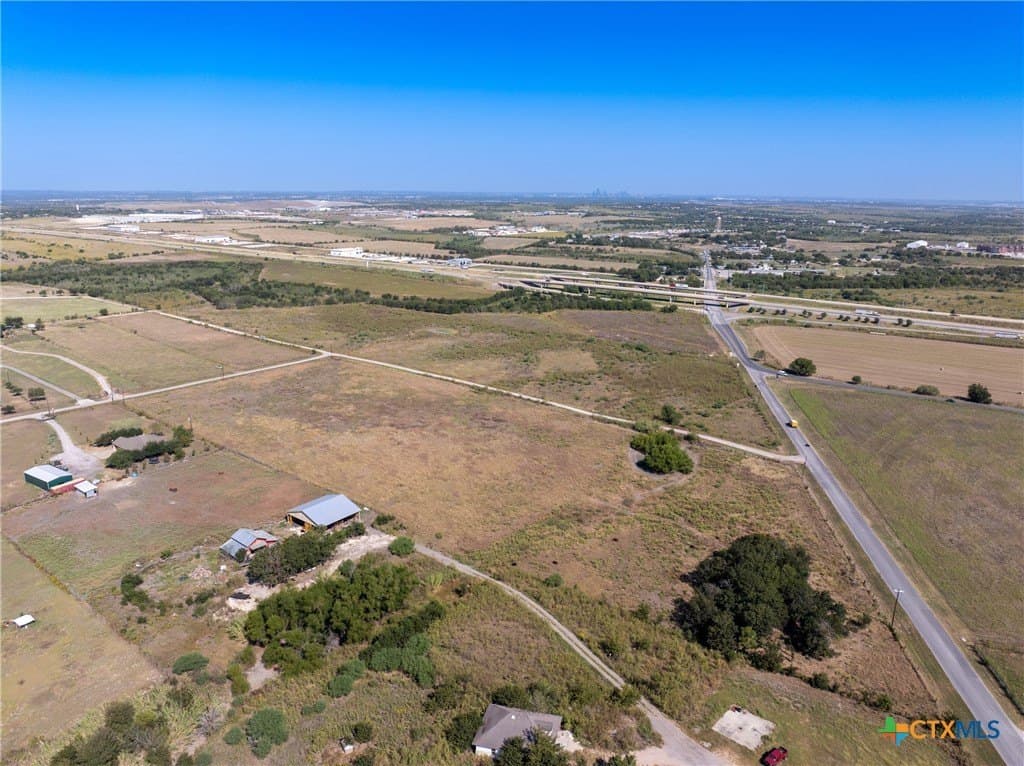 12.97 acres in Travis County gallery image 4