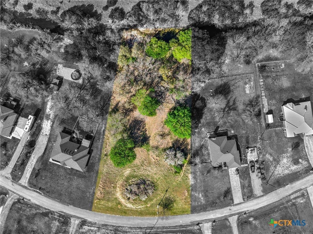 1.35 acres in Lampasas County - photo 4