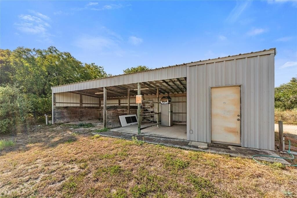 12.36 acres in Bandera County - photo 33