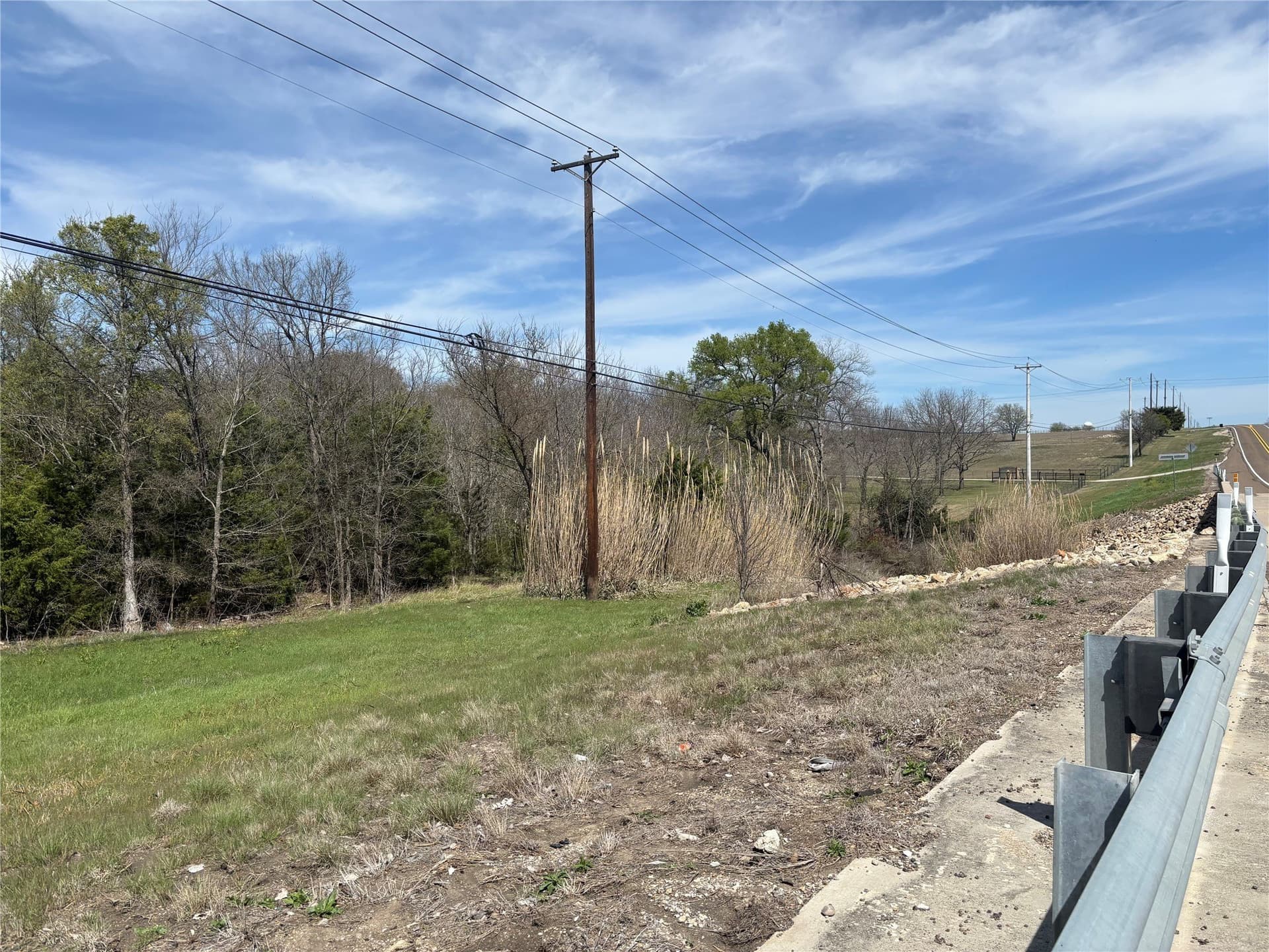 4.14 acres in Ellis County gallery image 4