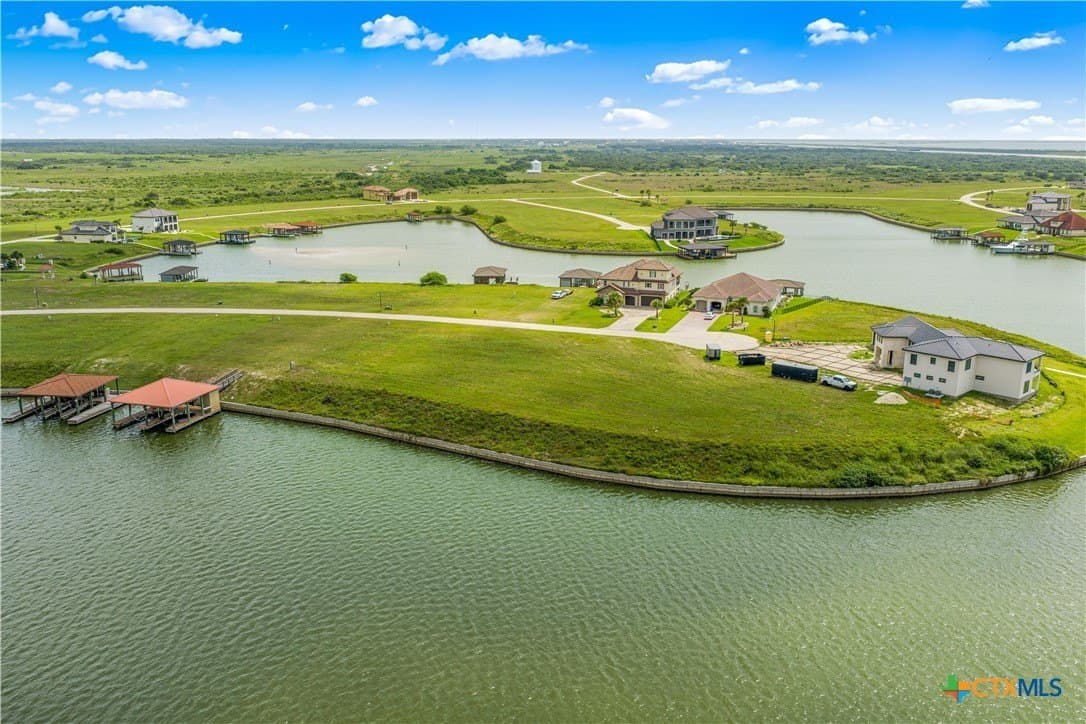 0.35 acres in Calhoun County - photo 6
