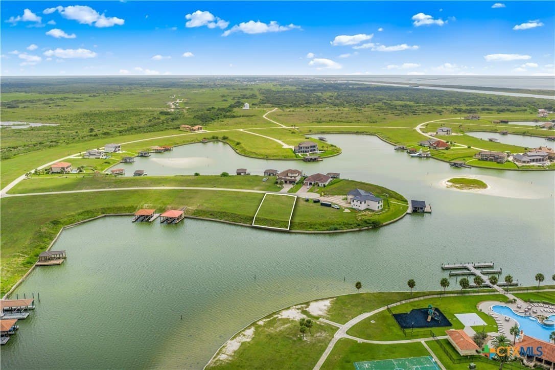 0.35 acres in Calhoun County