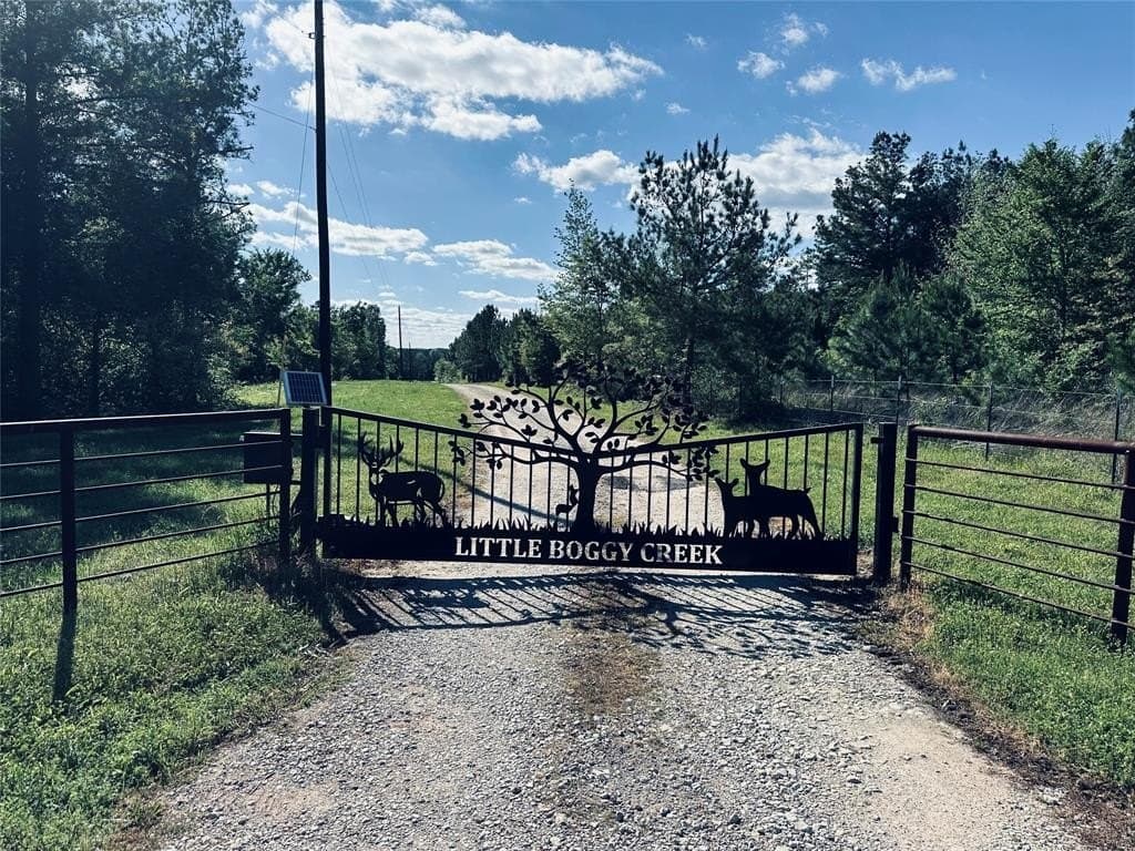 10.75 acres in Cherokee County