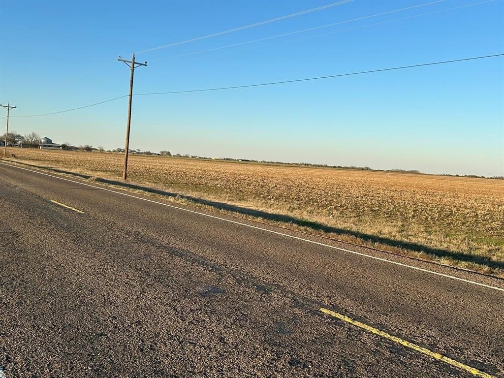 121.8 acres in Ellis County gallery image 4