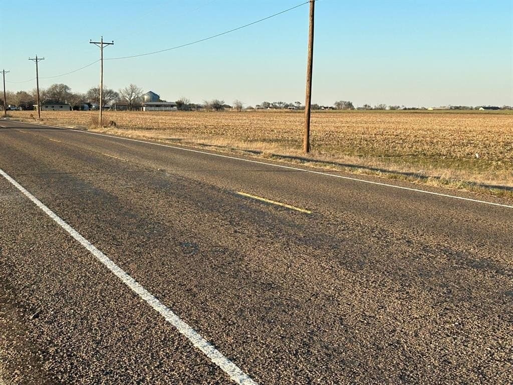 121.8 acres in Ellis County featured view