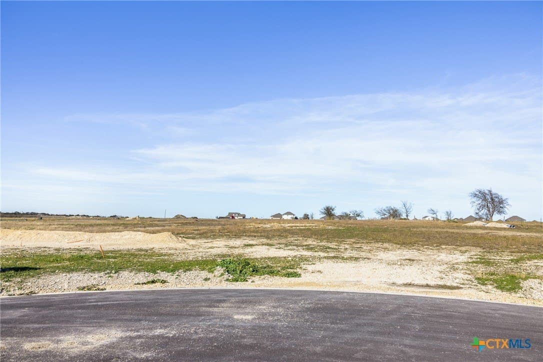 0.92 acres in Bell County - photo 9