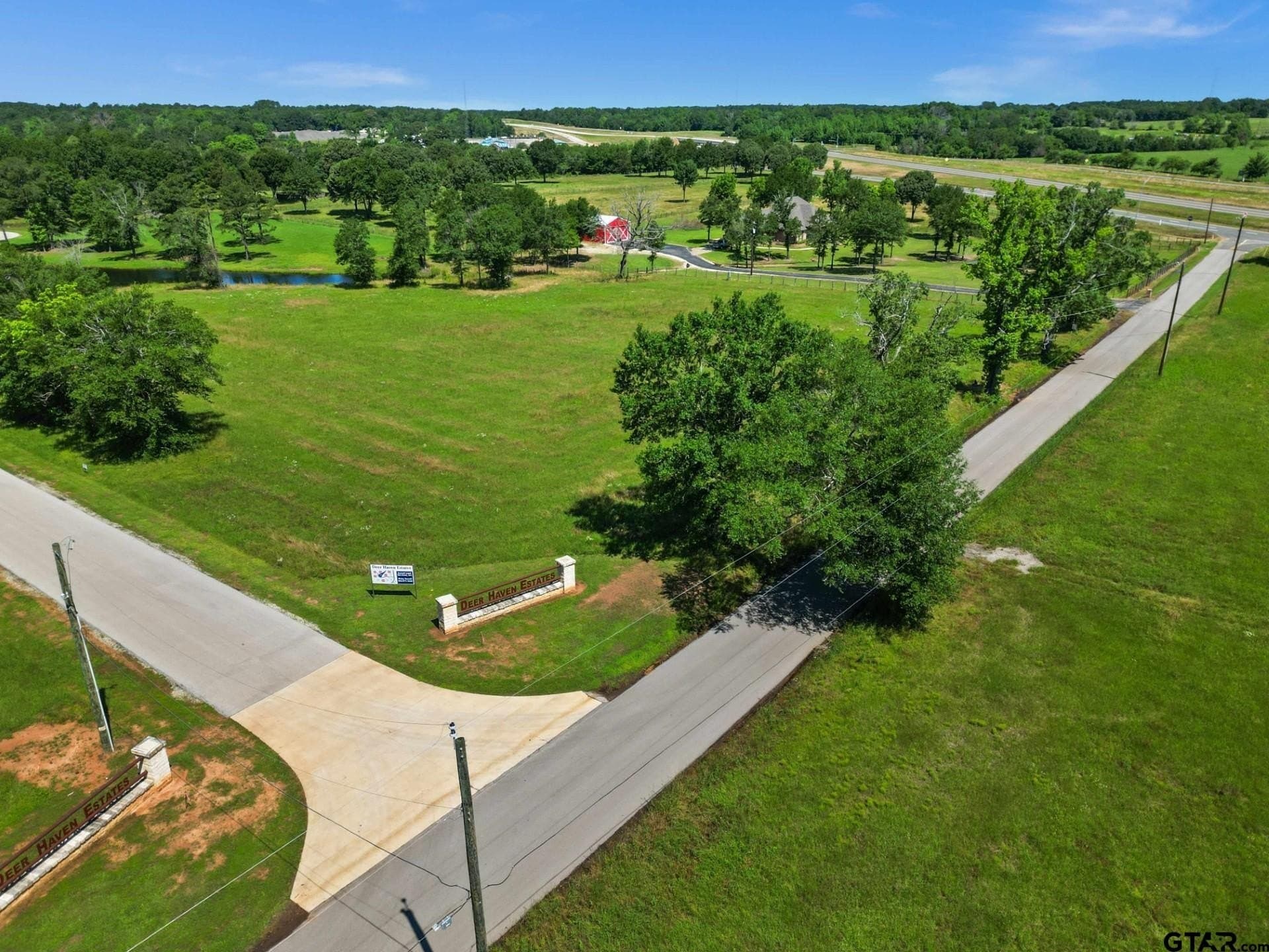 1.59 acres in Smith County gallery image 3