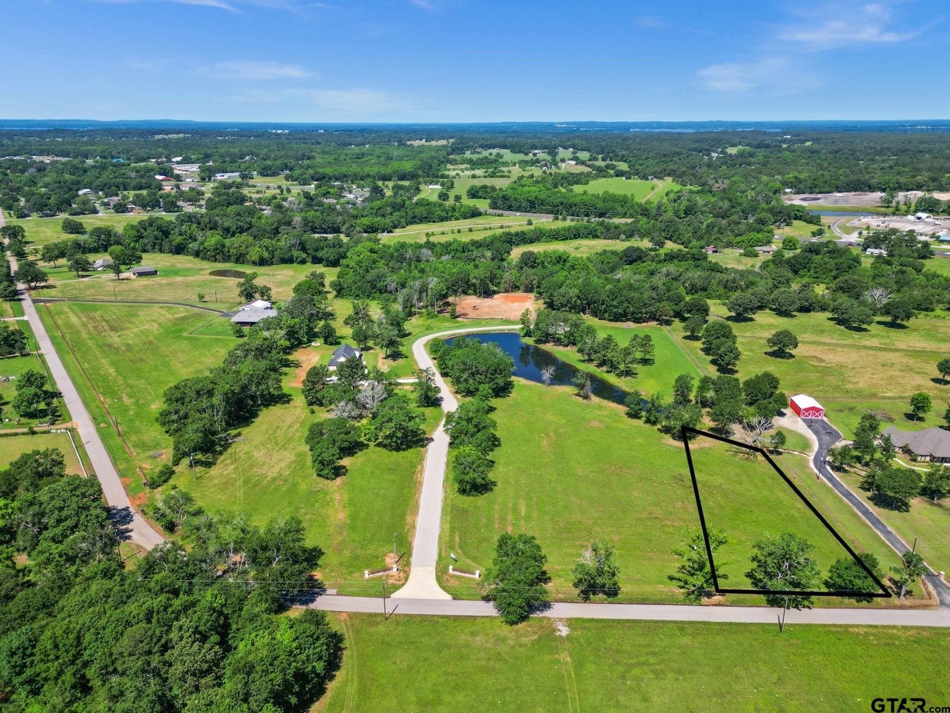 1.59 acres in Smith County gallery image 2