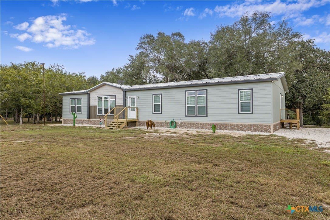17.86 acres in Goliad County - photo 3