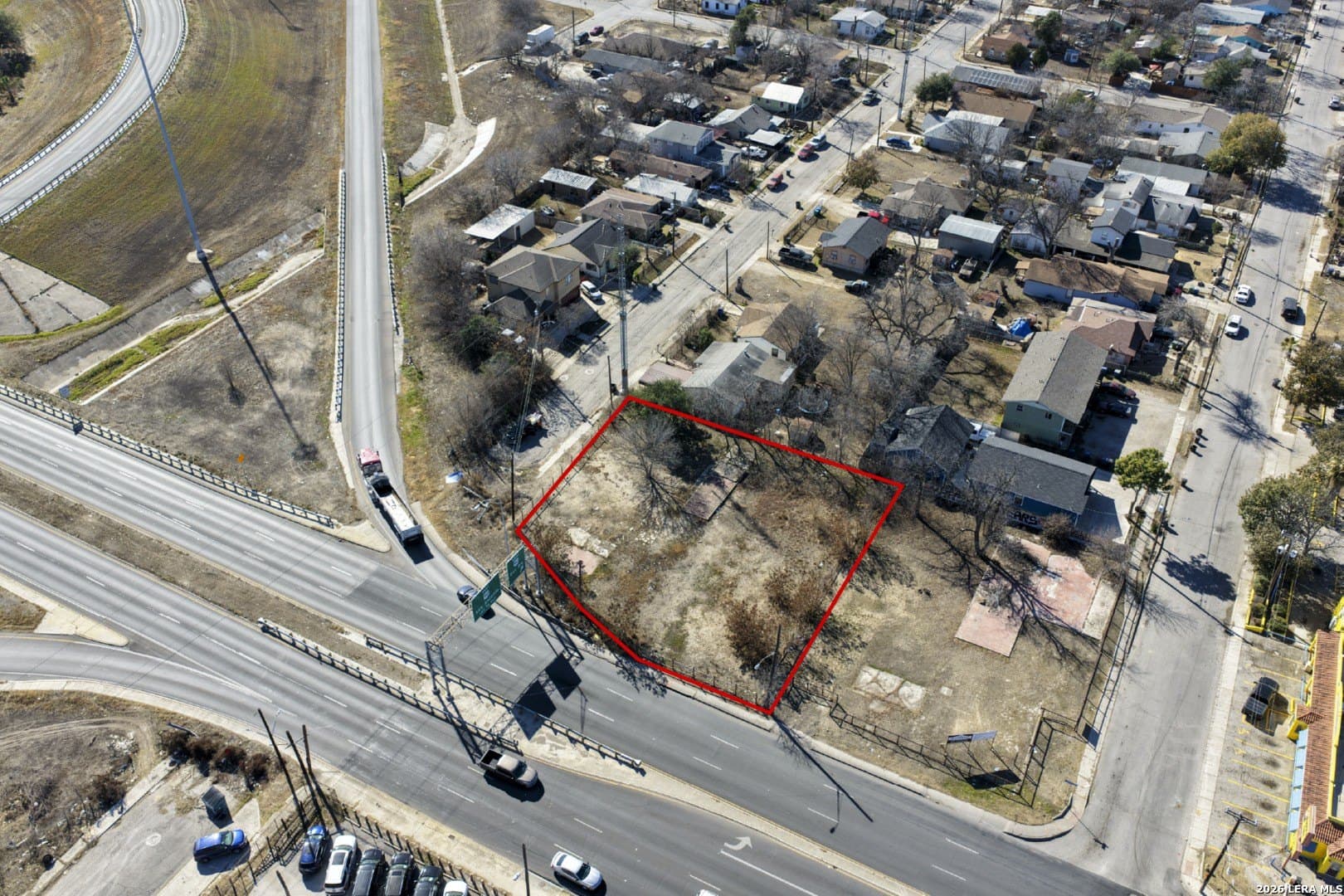 0.35 acres in Bexar County gallery image 2