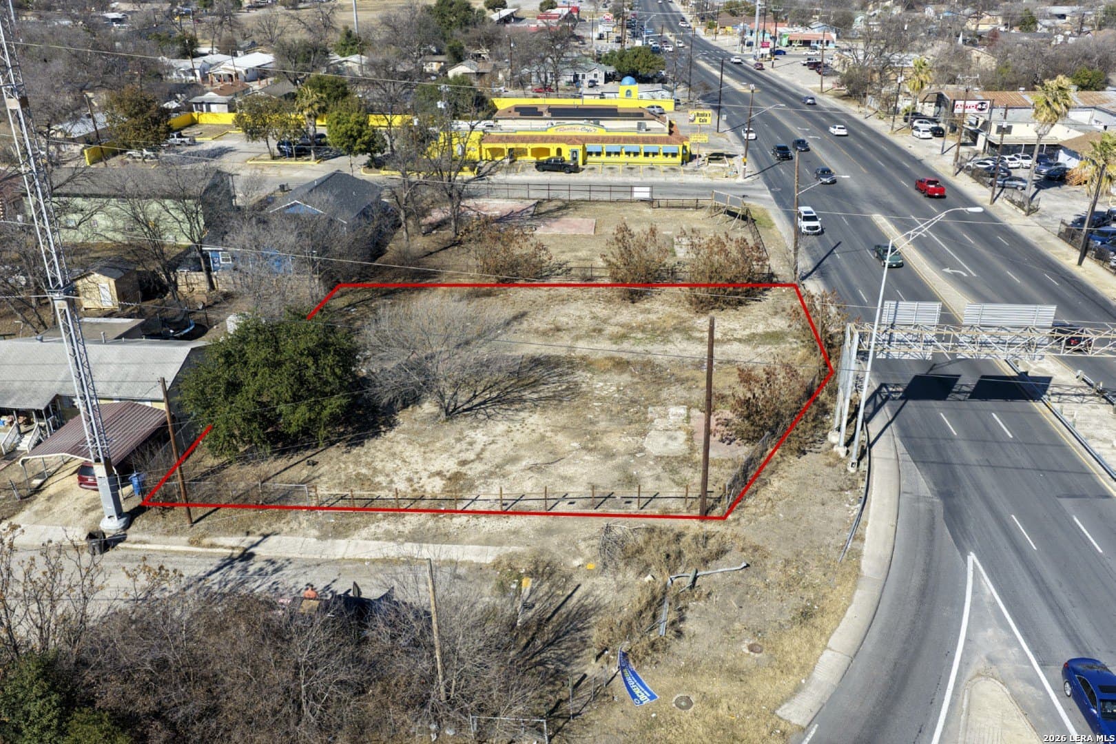 0.35 acres in Bexar County gallery image 4