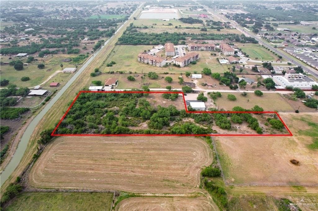 3.65 acres in Hidalgo County - photo 9