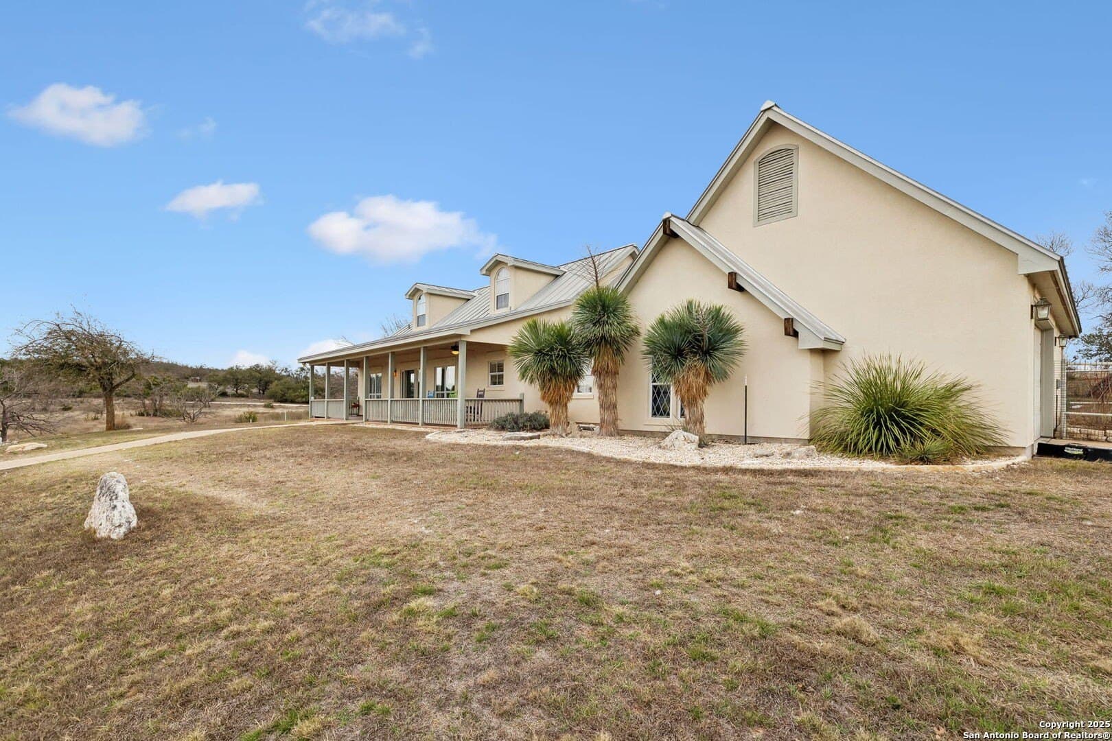 39.09 acres in Gillespie County gallery image 2