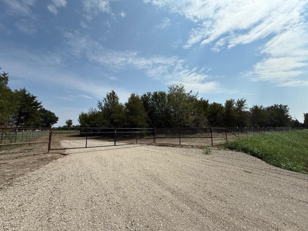 1 acres in Hunt County
